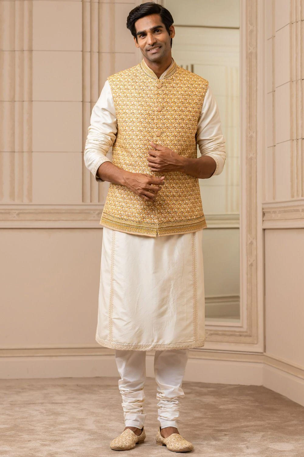 Tarun Tahiliani Men Gold Silk Dupion Printed Bundi 1 Tarun Tahiliani Men Gold Silk Dupion Printed Bundi