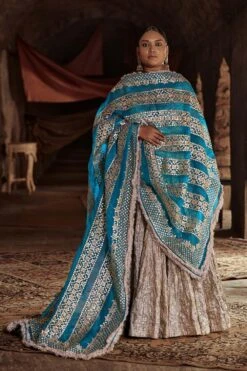 Itrh Silver Lampi Lehenga Set With Embroidered Dupatta