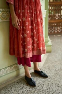 Swatti Kapoor Berry Pink Artemis Pant -Outlet Spiffy Fits Store 131sk21 3