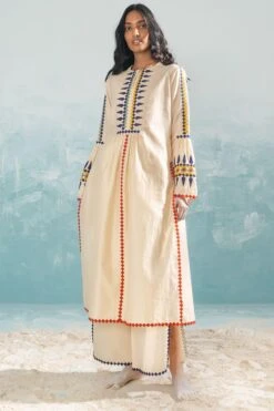 Ikai Beige High Slit Cutwork Pants