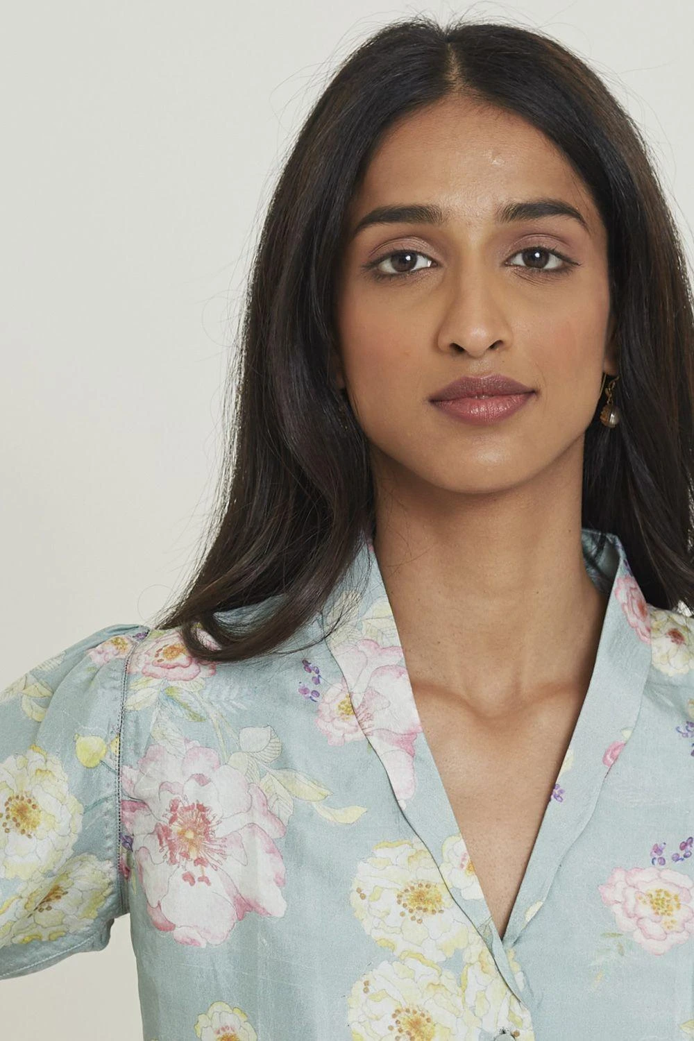 Surmaye Amore Sage-Green Mulberry Silk Blouse 2 Surmaye Amore Sage-Green Mulberry Silk Blouse - Image 2