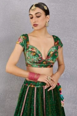 Torani Panna Qurbat Lehenga Set 11 Torani Panna Qurbat Lehenga Set -Outlet Spiffy Fits Store 172tor27 5