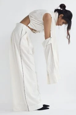 Chola White Crop Shirt With Detachable Sleeves -Outlet Spiffy Fits Store 206cho2 2