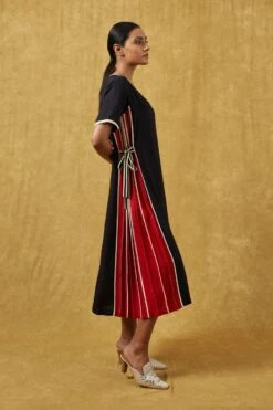 Bodice Black Half Sleeve Shift Dress 7 Bodice Black Half Sleeve Shift Dress -Outlet Spiffy Fits Store 23bo3 3