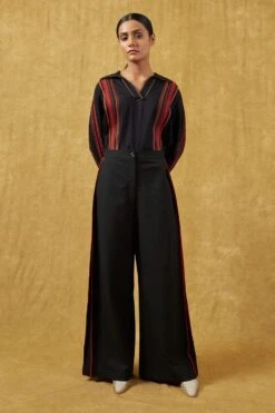 Bodice Black Flared & Pleated Pants