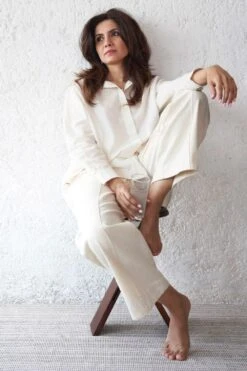 Kishmish Classic White Shirt 6 Kishmish Classic White Shirt -Outlet Spiffy Fits Store 240523km01 3