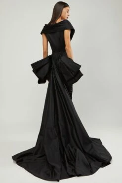 Gauri & Nainika Black Off Shoulder Duchess Satin Dress -Outlet Spiffy Fits Store 248g n14 3