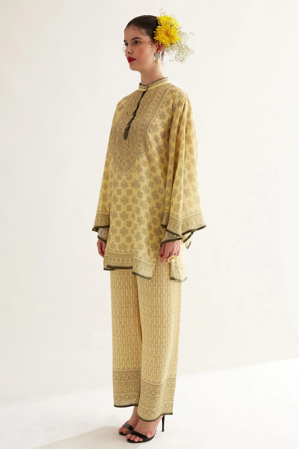Rajdeep Ranawat Nylla Printed Tunic With Kaftan Sleeves 2 Rajdeep Ranawat Nylla Printed Tunic With Kaftan Sleeves - Image 2