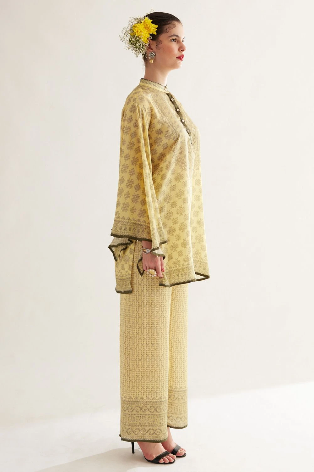 Rajdeep Ranawat Nylla Printed Tunic With Kaftan Sleeves 3 Rajdeep Ranawat Nylla Printed Tunic With Kaftan Sleeves - Image 3