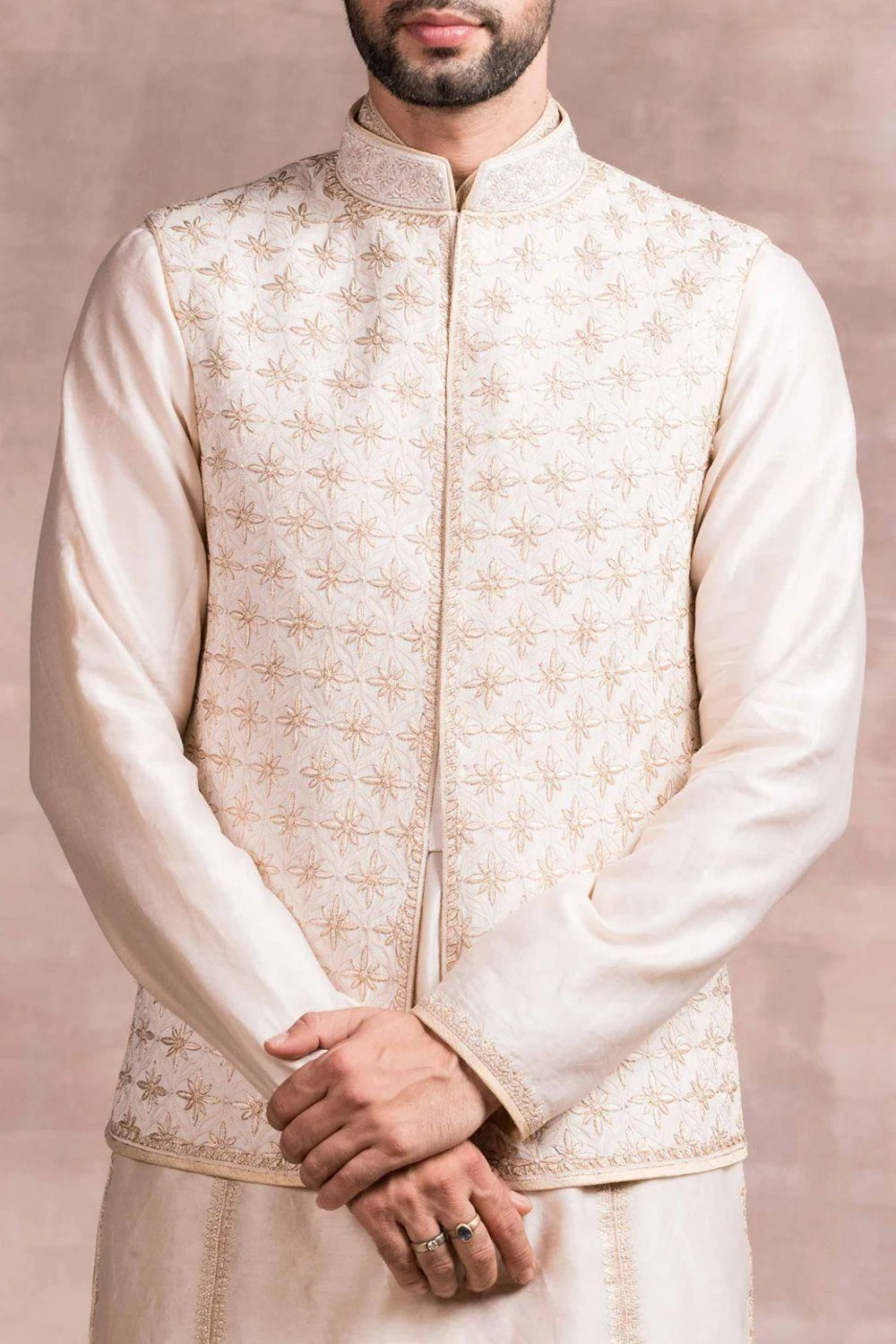 Tarun Tahiliani Men Beige Chikankari Embroidered Bundi Jacket 4 Tarun Tahiliani Men Beige Chikankari Embroidered Bundi Jacket - Image 4