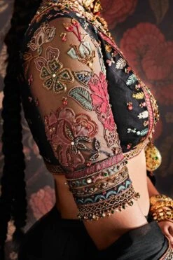 Ridhi Mehra Black Embroidered Lehenga Set -Outlet Spiffy Fits Store rmct 15 3 1