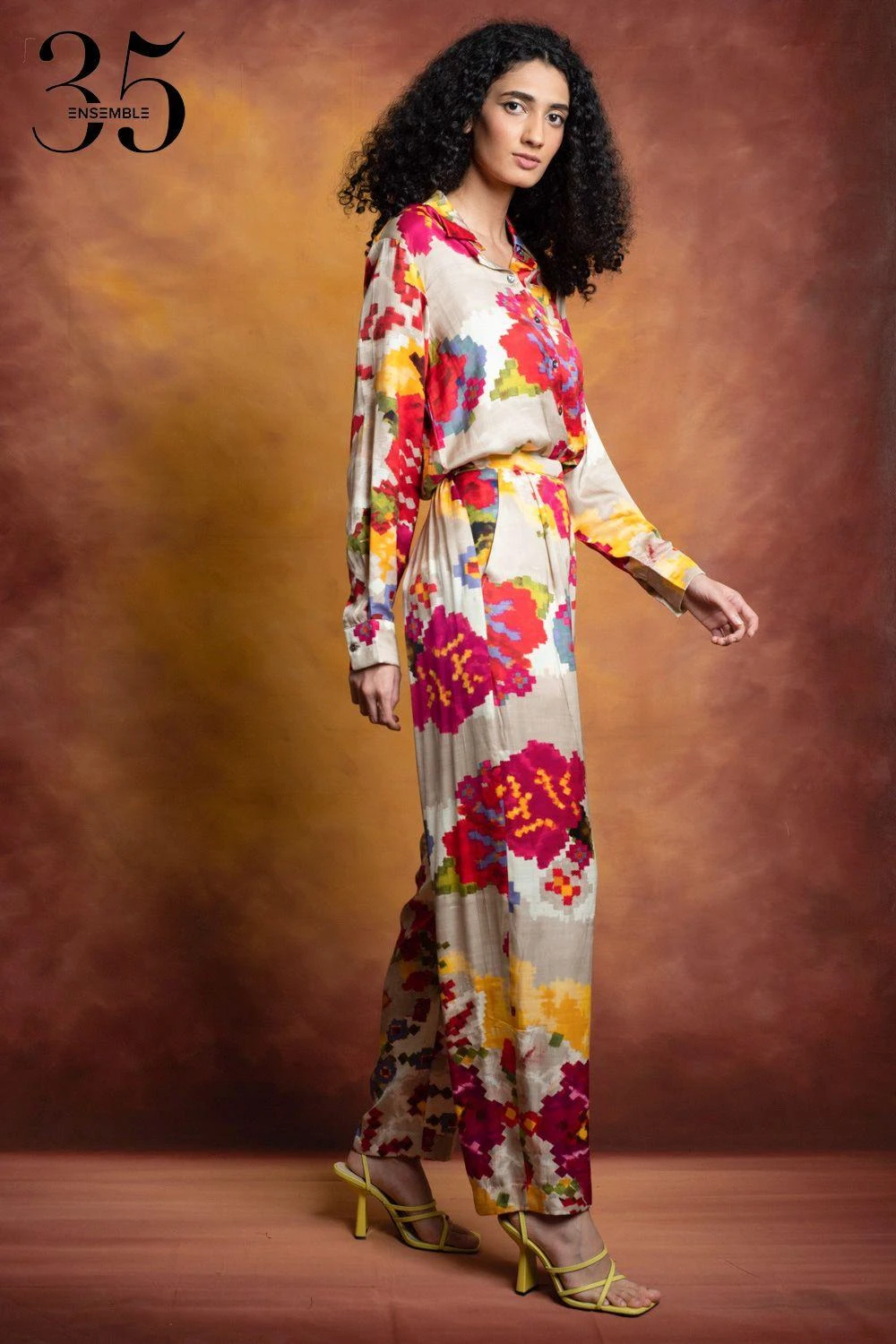 Saaksha & Kinni Multicoloured Floral High-waisted Trousers 3 Saaksha & Kinni Multicoloured Floral High-waisted Trousers - Image 3